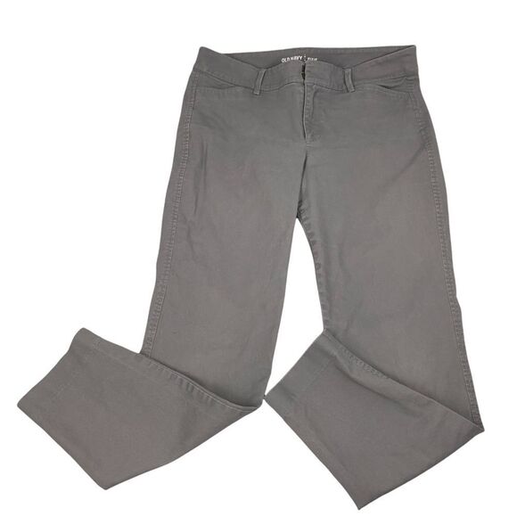 Old Navy Pixie Chino in Greystone size 8 - Picture 1 of 5